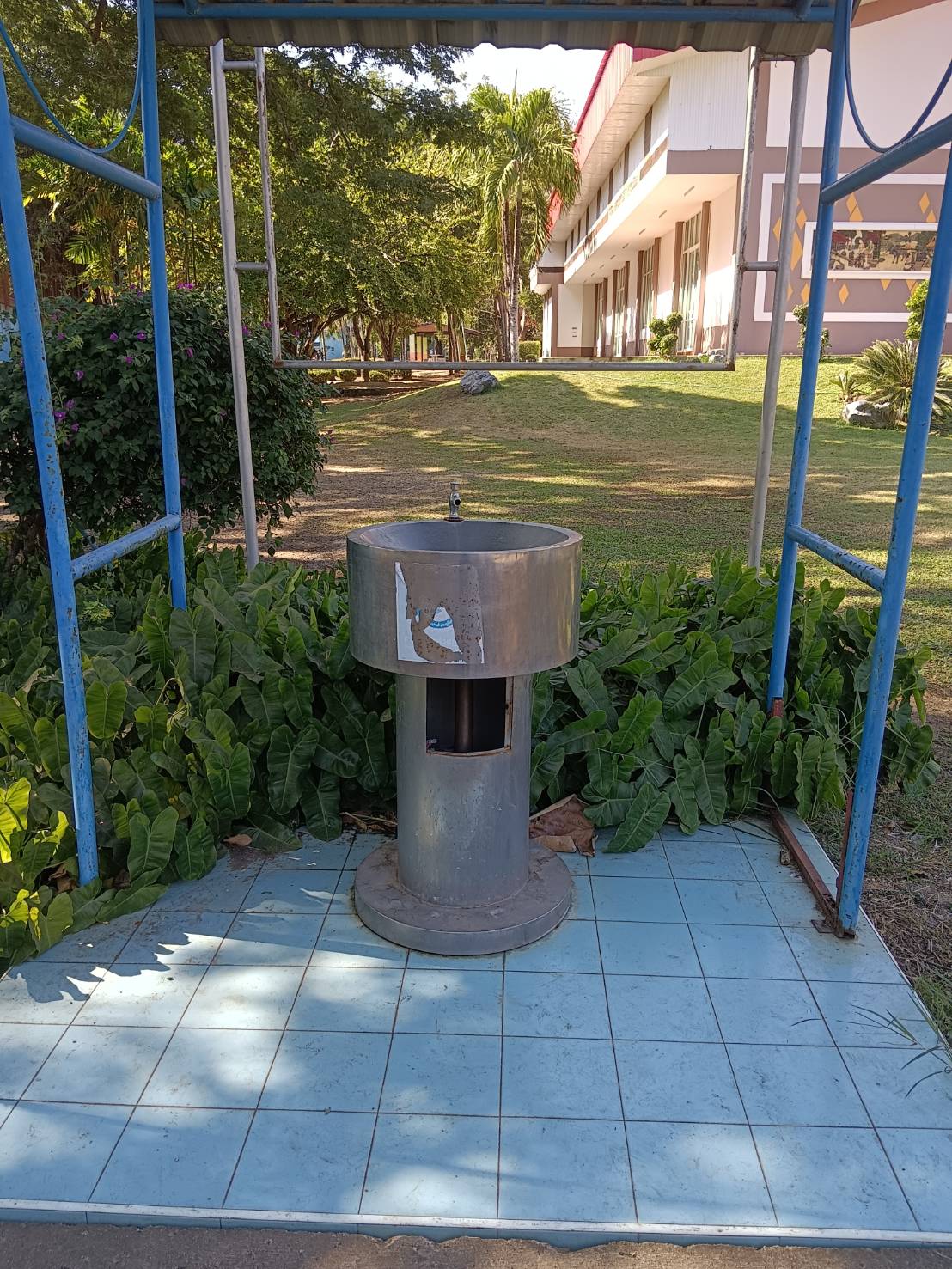 จุดน้ำประปาดื่มได้ โรงเรียนหนองไผ่