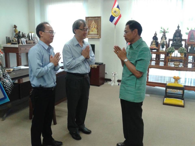 ผอ.กปภ.ข.๘ ลงพื้นที่สวัสดีปีใหม่ ๒๕๕๘ ผู้ว่าราชการจังหวัดอุบลราชธานี