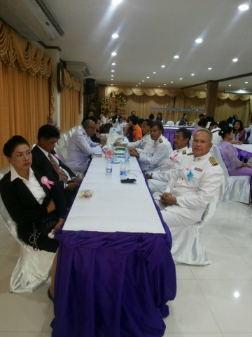 เมื่อวันที่ 1 พฤศจิกายน 2558 เวลา 14.30 น. การประปาส่วนภูมิภาคสาขาสามพราน โดยนายธงชัย เรืองจุ้ย ผู้จัดการ กปภ.สาขาสามพราน ได้เข้าร่วมรับเสด็จพระเจ้าวรวงศ์เธอ พระองค์เจ้าโสมสวลี พระวรราชาทินัดดามาตุ เสด็จไปถวายผ้าพระกฐิน ณ วัดสิรินธรเทพรัตนาราม ในพระราชูปถัมภ์สมเด็จพระเทพรัตนราชสุดา ฯ สยามบรมราชกุมารี ตำบลอ้อมใหญ่ อำเภอสามพราน จังหวัดนครปฐม