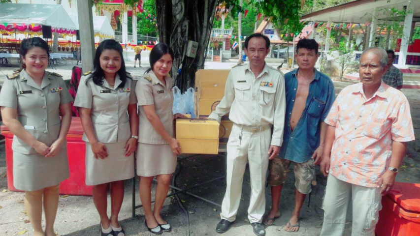 กปภ.สาขาขนอม ร่วมกิจกรรมและบริจาคอาหารว่าง ''ยกช่อฟ้าอุโบสถของวัดบางคู'' ต.ควนทอง อ.ขนอม