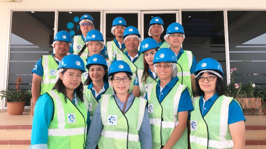 กปภ.สาขาท่ามะกา "เข้าร่วมโครงการศึกษาดูงาน บริษัท ทีทีดับบลิว จำกัด (มหาชน)" วันอังคารที่ ๑๓ มีนาคม ๒๕๖๑