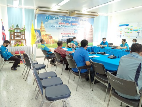วันที่ 26 มีนาคม 2563 ผู้จัดการ กปภ.สาขาลำพูน โดยพรพจน์ ฑีฆายุ พร้อมหัวหน้า พนักงานและลูกจ้าง กปภ.สาขาลำพูน จัดกิจกรรม Morning talk และประชุมสายงาน ครั้งที่ 3/2563 ตามแผนงานกิจกรรมเพื่อสร้างระบบและส่งเสริมความผูกพันในการดำเนินงาน ของพนักงาน กปภ.สาขาลำพูน และรับทราบนโยบายการทำการต่าง ๆ จากผู้จัดการ และแลกเปลี่ยนความรู้ ความคิดเห็นในการทำงาน
