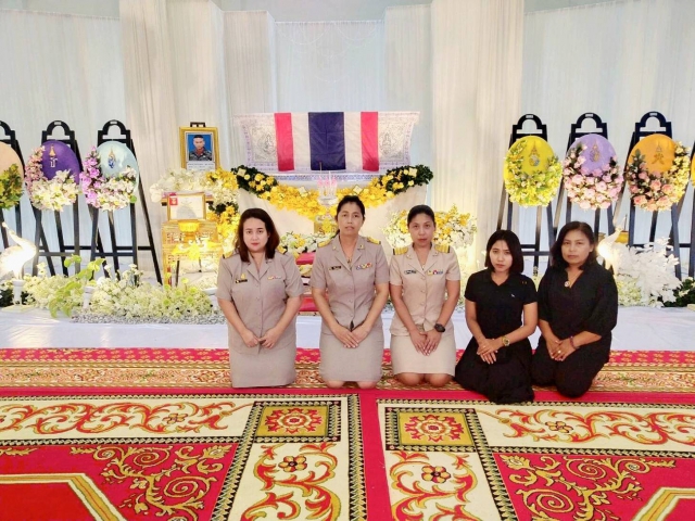 การประปาส่วนภูมิภาคสาขาอ่าวลึก ร่วมมอบพวงหรีดและแสดงความเสียใจในงานสวดพระอภิธรรมศพของ พลทหาร อรรถพล พลายชนะ กำลังพลสังกัด ร.15 พัน.1