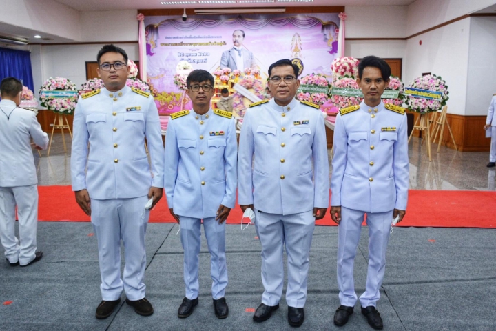การประปาส่วนภูมิภาคสาขาคลองหลวง ร่วมพิธีวางพวงมาลาถวายสักการะ เนื่องในวันปิยมหาราช