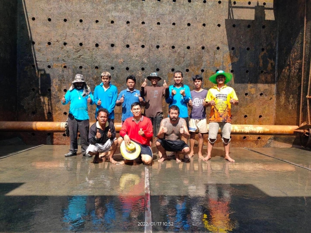 การประปาส่วนภูมิภาคสาขาจันทบุรี ปฏิบัติการล้างทำความสะอาดถังตกตะกอนโรงกรองน้ำ ณ สถานีผลิตน้ำปากแซง ตามแผนโครงการจัดการน้ำสะอาด (WSP)