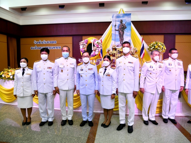 การประปาส่วนภูมิภาคสาขากระบี่ ร่วมพิธีถวายราชสักการะ เนื่องในวันคล้ายวันสวรรคตสมเด็จพระนเรศวรมหาราช