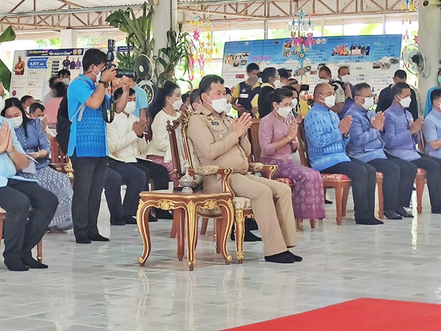กปภ.สาขาอุบลราชธานี ร่วมทอดผ้าป่าสามัคคี ณ ศูนย์พุทธธรรมสมเด็จพระมหาธีราจารย์ ป่าดงใหญ่วังอ้อ จ.อุบลราชธานี