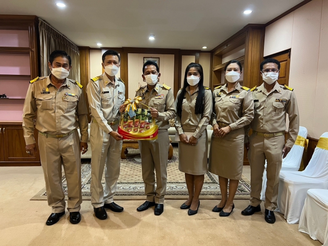 นายชูศักดิ์ โอทาริก ผู้จัดการการประปาส่วนภูมิภาคสาขาสตูล เข้ารายงานตัวต่อผู้ว่าราชการจังหวัดสตูล ในโอกาสย้ายมาดำรงตำแหน่ง