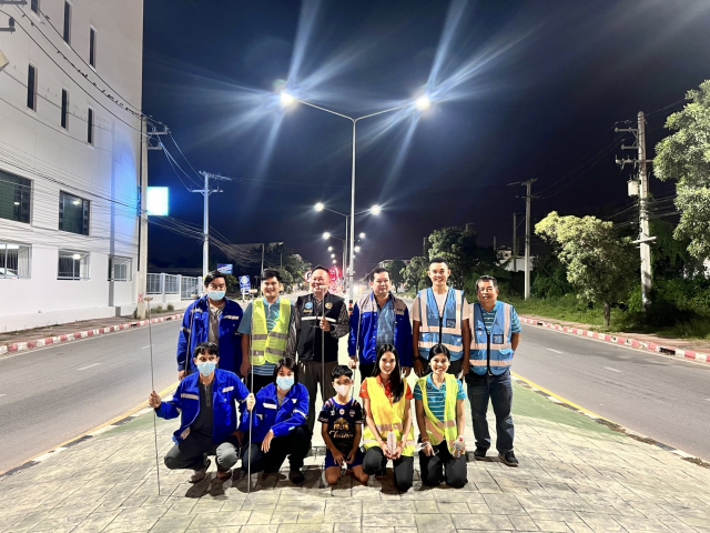 Teamwork
ประกอบด้วยเรามากกว่าฉัน
ทีมงานประปาแม่กลอง
เร่งลดน้ำสูญเสีย