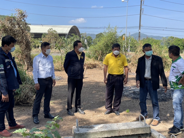 กปภ.สาขาขลุง ร่วมกับนายอำเภอขลุง และนายก อบต.บางชันร่วมกันหารือการส่งน้ำไปยังพื้นที่บางชัน