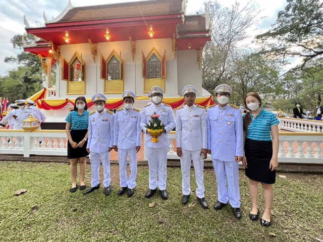 กปภ.สาขาปราจีนบุรี เข้ารามพิธีวางพานพุ่มถวายเครื่องราชสักการะ หน้าศาลสมเด็จพระนเรศวรมหาราช