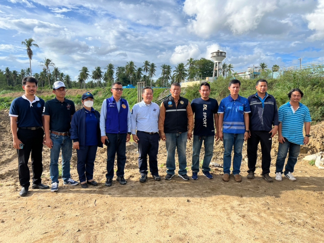 สำนักงานทรัพยากรน้ำแห่งชาติภาค 2 พร้อมคณะทำงาน , กปภ.สาขาบางสะพาน , กรมชลประทาน จ.ประจวบคีรีขันธ์ ,งานแหล่งน้ำ กปภ.ข.3 ,ปลัดอำเภอบางสะพาน และ อบต.ช้างแรก ร่วมลงพื้นที่ตรวจสอบแหล่งน้ำดิบและสถานีผลิตน้ำของ กปภ.สาขาบางสะพาน ในสถานการณ์ภัยแล้ง
