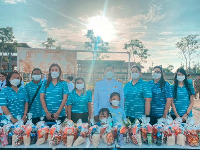 การประปาส่วนภูมิภาคสาขากุยบุรี ร่วมทำบุญตักบาตรพระสงฆ์ เพื่อถวายเป็นพระราชกุศล เนื่องในโอกาสมหามงคลเฉลิมพระชนมพรรษาสมเด็จพระนางเจ้าสิริกิติ์ พระบรมราชินีนาถ พระบรมราชชนนีพันปีหลวง 12 สิงหาคม 2566 หรือ "วันแม่แห่งชาติ"