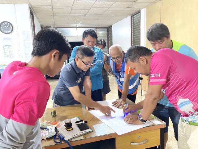 กปภ.สาขาขลุง เดินหน้าลดน้ำสูญเสีย ออกสำรวจหาท่อรั่วในพื้นที่ตามแผน (ทำ Step Test) ต่อเนื่อง ค้นหาท่อแตก/รั่ว MM05 สถานีผลิตน้ำพลิ้ว จ่ายพื้นที่ ต.บางสระเก้า อ.แหลมสิงห์ จ.จันทบุรี