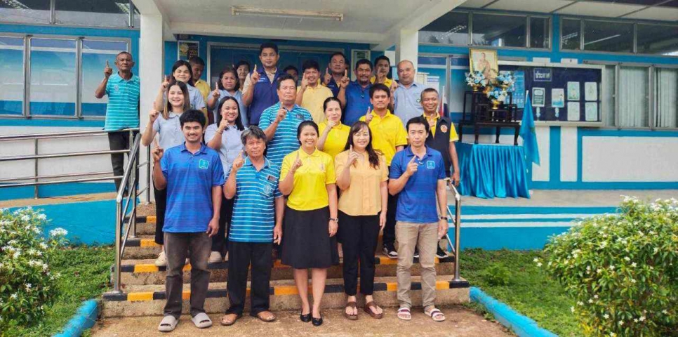 การประปาส่วนภูมิภาคสาขาท่าแซะ เข้ารับการตรวจคัดกรองสารเสพติดในปัสสาวะ โครงการมหาดไทยสีขาว สร้างพื้นที่ปลอดภัย หยุดยั้งยาเสพติด (Safe Zone No Drug)