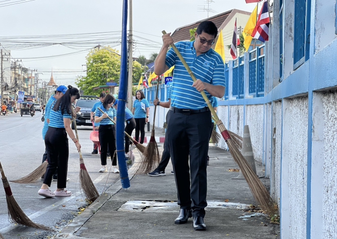 กปภ.สาขาสมุทรสงคราม จัดกิจกรรมจิตอาสาบำเพ็ญสาธารณประโยชน์เนื่องในวันข้าราชการพลเรือน พ.ศ.2568