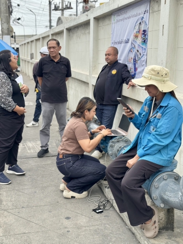 กปภ.สาขาอ้อมน้อย ลงพื้นที่ตรวจสอบมาตรวัดน้ำบริษัท อาหารเบทเทอร์ จำกัด หลังพบหน่วยน้ำคาดเคลื่อน