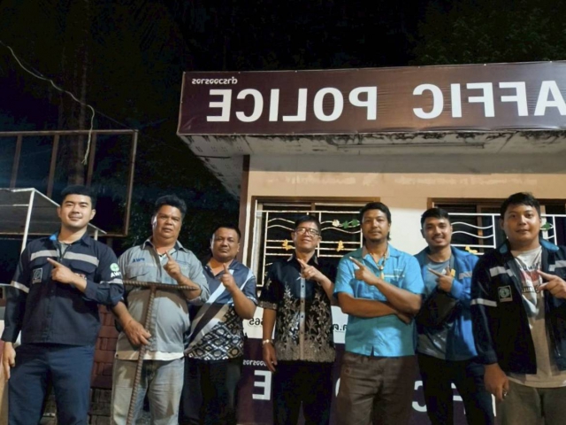 กปภ.สาขาตะกั่วป่า ดำเนินงานตามแผนบริหารจัดการน้ำสูญเสียเชิงรุก ทำ Step Test ลงพื้นที่เดินเท้าหาท่อแตกรั่ว พร้อมซ่อมปิดจุด เพื่อลดการเกิดน้ำสูญเสีย