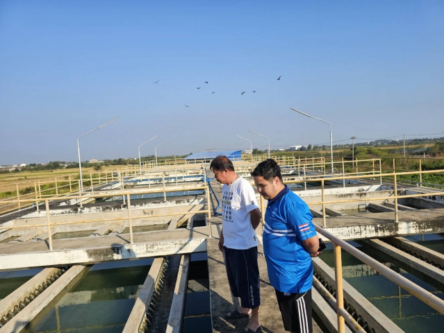 นายปกรณ์ บัวทอง ผู้จัดการ การประปาส่วนภูมิภาคสาขาปากท่อ เข้าตรวจสถานีผลิตน้ำและสถานีจ่ายน้ำในพื้นที่การให้บริการของ กปภ. สาขาปากท่อ เพื่อเตรียมพร้อมระบบประปาที่ให้บริการประชาชนรองรับตลอดช่วงเทศกาลปีใหม่