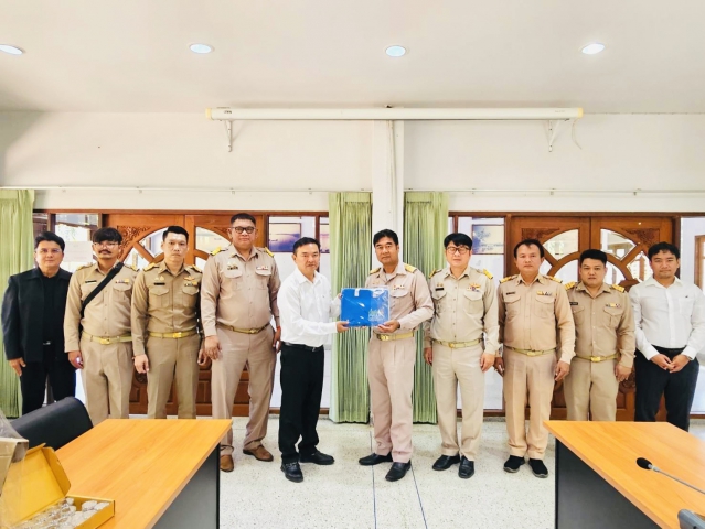 คณะผู้บริหาร กปภ.สาขาในพื้นที่ จ.สระแก้ว เข้าสวัสดีปีใหม่  ผู้อำนวยการโครงการชลประทานสระแก้ว