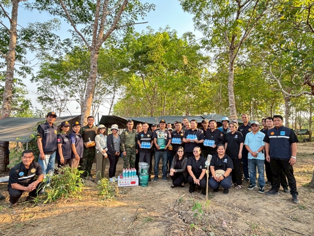 กปภ.สาขาตราด และ กปภ.สาขาคลองใหญ่ ร่วมกับ อำเภอเมืองตราด ส่งมอบกำลังใจสู่ชายแดน