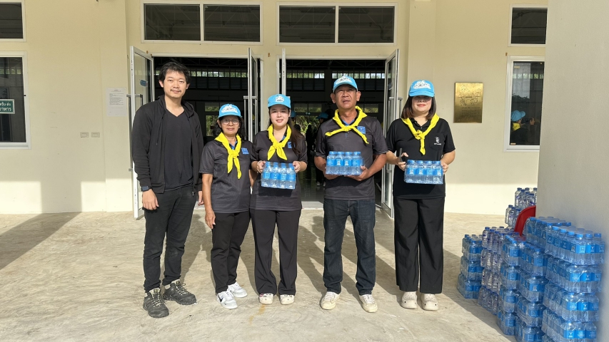 กปภ.สาขาบางสะพานเข้าร่วมกิจกรรมจิตอาสาพัฒนา  เนื่องในวันคล้ายวันพระราชสมภพพระบาทสมเด็จพระพุทธเลิศหล้านภาลัย ณ ศูนย์พักพิงร่วมใจอุ่นไอรัก