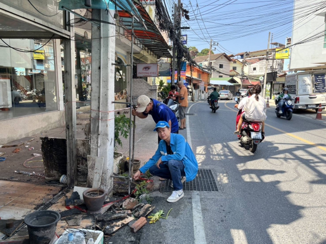 การประปาส่วนภูมิภาคสาขาภูเก็ต ลงพื้นที่สำรวจหาท่อแตกท่อรั่วเชิงรุก (ALC) ถ.พิศิษฐ์กรณีย์ ต.ป่าตอง อ.กะทู้ จ.ภูเก็ต