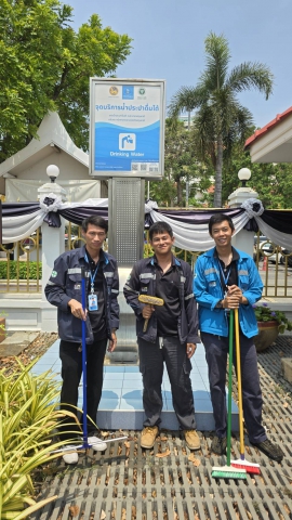 กปภ.สาขาปทุมธานี(พ.) รายงานผลการดำเนินการ ทำความสะอาดแท่นน้ำประปาดื่มได้ เพื่อสร้างความพึงพอใจ และความมั่นใจในคุณภาพน้ำของ กปภ. ให้กับลูกค้า