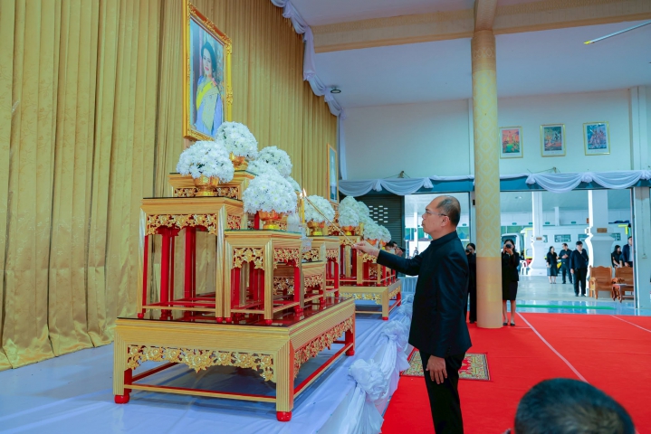 กปภ.สาขามหาสารคาม เข้าร่วมพิธีสวดพระพุทธมนต์และเจริญจิตตภาวนาอุทิศถวายพระราชกุศลแด่ สมเด็จพระนางเจ้าสิริกิติ์ พระบรมราชินีนาถ พระบรมราชชนนีพันปีหลวง และอุทิศถวายพระกุศลแด่สมเด็จพระเจ้าลูกเธอ เจ้าฟ้าพัชรกิติยาภา นเรนทิราเทพยวดี กรมหลวงราชสาริณีสิริพัชร มหาวัชรราชธิดา