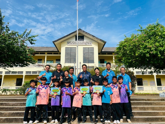 กปภ.สาขาตะกั่วป่า เดินหน้าระยะที่ 3 โครงการ หลอมรวมใจ มอบน้ำใสสะอาดให้โรงเรียน ปี 2569 ยกระดับคุณภาพน้ำเพื่อสุขภาพเด็กไทย
