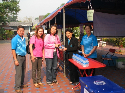 ไฟล์แนบ กปภ.สาขาสันกำแพง ร่วมงานอำเภอยิ้ม ณ วัดป่าแดง บ้านป่าสักขวาง ตำบลสันกำแพง อำเภอสันกำแพง จังหวัดเชียงใหม่ เมื่อวันที่ ๒๔  กุมภาพันธ์ ๒๕๕๕