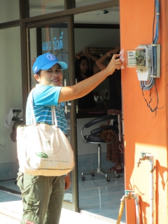 ไฟล์แนบ กปภ.สาขานาทวี ลงพื้นที่ให้บริการติดตั้งกล่องรับใบแจ้งหนี้ ภายใต้โครการ ๑๒๐ ปี มหาดไทย กปภ.เติมน้ำใจให้ประชาชน  