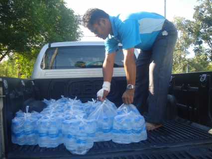 ไฟล์แนบ กปภ.สาขาจอมทอง มอบน้ำดื่ม