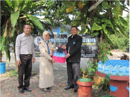 ไฟล์แนบ กปภ.สาขาอ่าวลึก กับกิจกรรม CSR มอบน้ำดื่มตราสัญลักษณ์ กปภ.