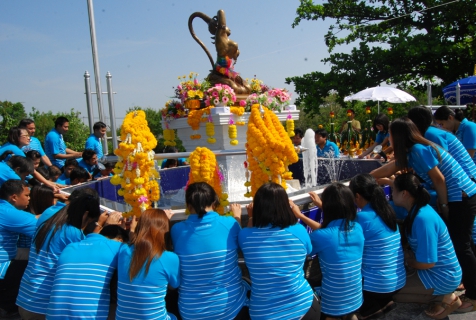 ไฟล์แนบ การประปาส่วนภูมิภาคเขต ๒ จัดพิธีตั้งศาลพระแม่ธรณีวิสุทธิสรรพสักขีบารมีธำรงชล เพื่อเป็นที่สักการะ และศูนย์รวมใจให้กับพนักงาน และผู้มาติดต่อ
