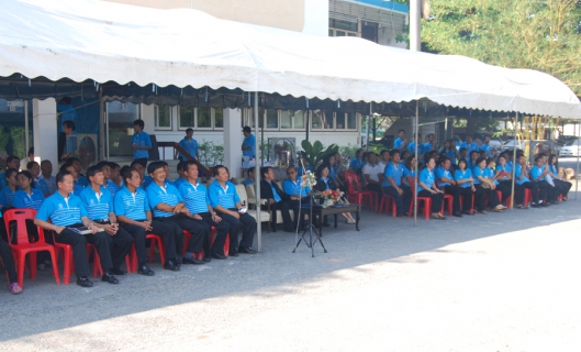 ไฟล์แนบ การประปาส่วนภูมิภาคเขต ๒ จัดพิธีตั้งศาลพระแม่ธรณีวิสุทธิสรรพสักขีบารมีธำรงชล เพื่อเป็นที่สักการะ และศูนย์รวมใจให้กับพนักงาน และผู้มาติดต่อ