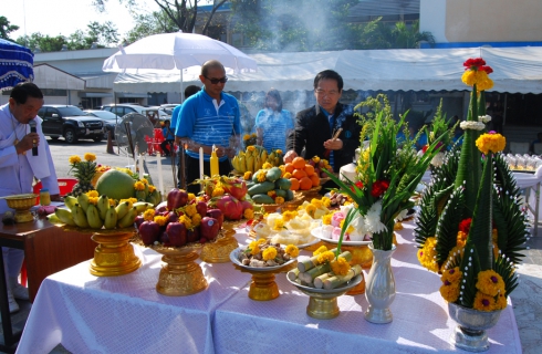 ไฟล์แนบ การประปาส่วนภูมิภาคเขต ๒ จัดพิธีตั้งศาลพระแม่ธรณีวิสุทธิสรรพสักขีบารมีธำรงชล เพื่อเป็นที่สักการะ และศูนย์รวมใจให้กับพนักงาน และผู้มาติดต่อ