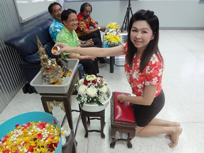 ไฟล์แนบ สงกรานต์บานฉ่ำที่การประปาส่วนภูมิภาคสาขาสมุทรสงคราม 
