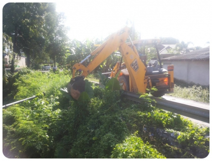 ไฟล์แนบ กปภ.สาขาทุ่งสง ร่วมกับเทศบาลเมืองทุ่งสง ย้ายแนวท่อชั่วคราว