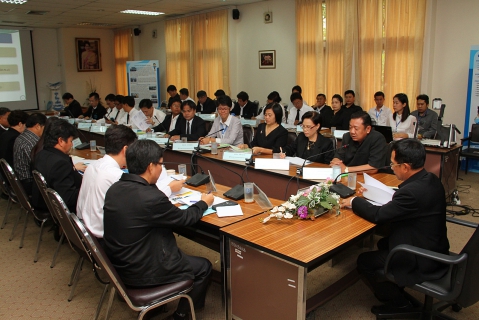 ไฟล์แนบ รปก.1 เป็นประธานในการประชุมไตรมาส 4 ปีงบประมาณ 2556 ของ กปภ.ข.๙ ณ ห้องประชุม กปภ.ข.9