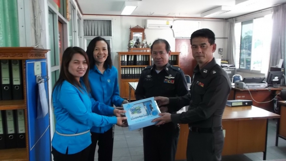ไฟล์แนบ การประปาส่วนภูมิภาคสาขาสุโขทัย  ออกแจกของที่ระลึกให้ส่วนราชการต่างๆ ในจังหวัดสุโขทัย