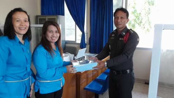 ไฟล์แนบ การประปาส่วนภูมิภาคสาขาสุโขทัย  ออกแจกของที่ระลึกให้ส่วนราชการต่างๆ ในจังหวัดสุโขทัย