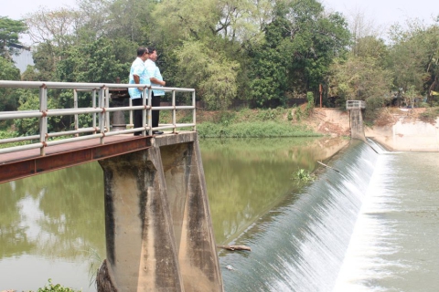 ไฟล์แนบ กปภ.สาขาเกาะคา ลงพื้นที่ สำรวจแหล่งน้ำดิบเตรียมการรับมือปัญหาภัยแล้ง