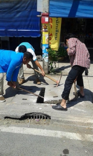 ไฟล์แนบ การประปาส่วนภูมิภาคสาขากุยบุรี หาจุดท่อรั่วบริเวณสี่แยกกุยบุรี