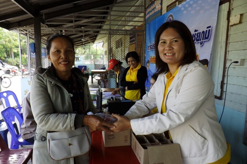 ไฟล์แนบ การประปาส่วนภูมิภาค สาขาชัยภูมิ ออกหน่วยบริการประชาชนด้วยความห่วงใย ในโครงการ เติมใจให้กัน เนื่องในวาระ ๕ ธันวามหาราช ๒๕๕๗ 