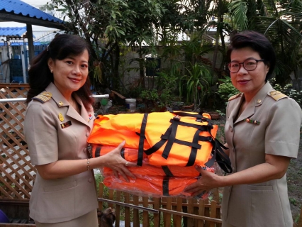 ไฟล์แนบ วิทยาลัยศิลปหัตถกรรมกรุงเทพ มอบชุดชูชีพ ให้กปภ.สาขาธัญบุรี