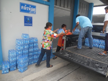 ไฟล์แนบ กปภ.สาขาศรีราชา สนับสนุนน้ำดื่มบรรจุขวด ตราสัญลักษณ์ กปภ. เพื่อใช้สนับสนุนในงานประเพณีแห่พญายม - สงกรานต์บางพระ 