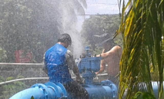 ไฟล์แนบ การประปาส่วนภูมิภาคสาขาบางสะพาน ดำเนินการถอดล้างแอร์วาล์ว