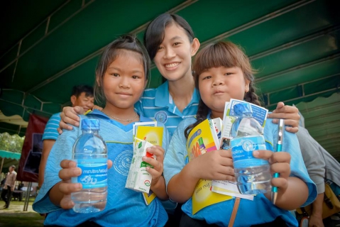 ไฟล์แนบ กปภ.สาขาบ้านฉาง เข้าร่วมกิจกรรม หน่วยบำบัดทุกข์ บำรุงสุข สร้างรอยยิ้มให้กับประชาชน จังหวัดระยอง ณ โรงเรียนวัดพลา อำเภอบ้านฉาง 