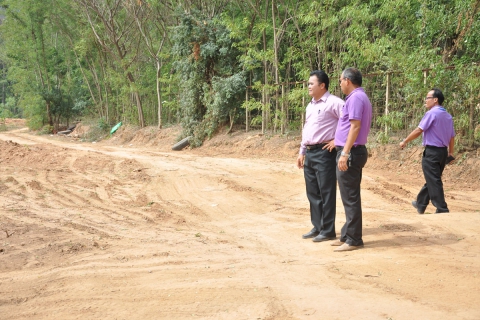 ไฟล์แนบ ผู้อำนวยการการประปาส่วนภูมิภาคเขต ๖ นายเสริม หึกขุนทด ลงพื้นที่ติดตามสถานการณ์ภัยแล้งในพื้นที่ การประปาส่วนภูมิภาค สาขาแก้งคร้อ อำเภอแก้งคร้อ จังหวัดชัยภูมิ